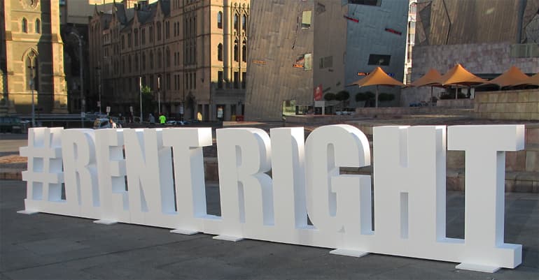 free-standing-letters-in-federation-square